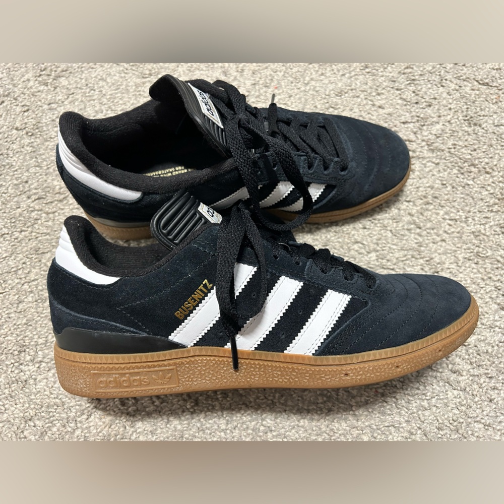 adidas busenitz sneaker skate shoe - size 8 men’s or women’s 9.5
